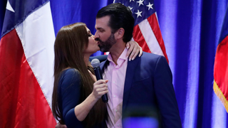 Much Like Your Lazy Ex-Boyfriend, Don Jr Got Kimberly an Edible Arrangement for Their Anniversary